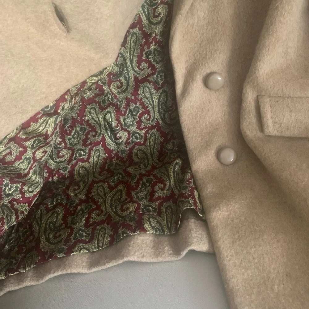 ❤️ 89. Vintage Classic Tan Wool Coat - Modern fit ❤️ - Picture 6 of 15